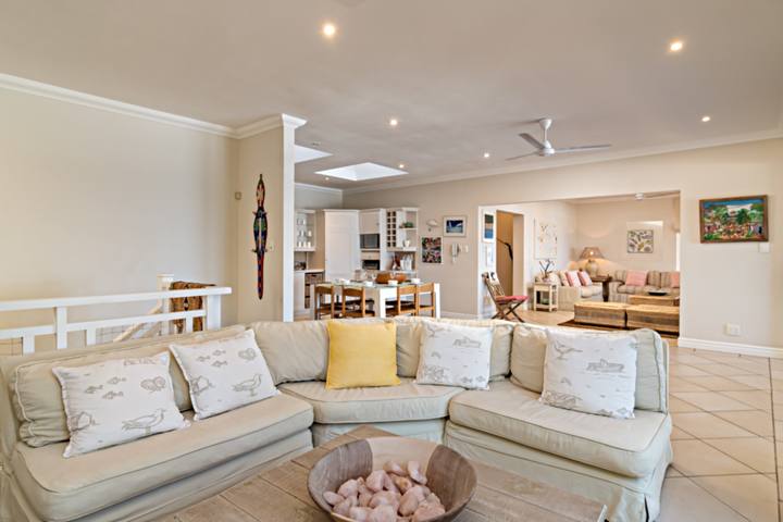 Colwyn Drive 53 TV Room